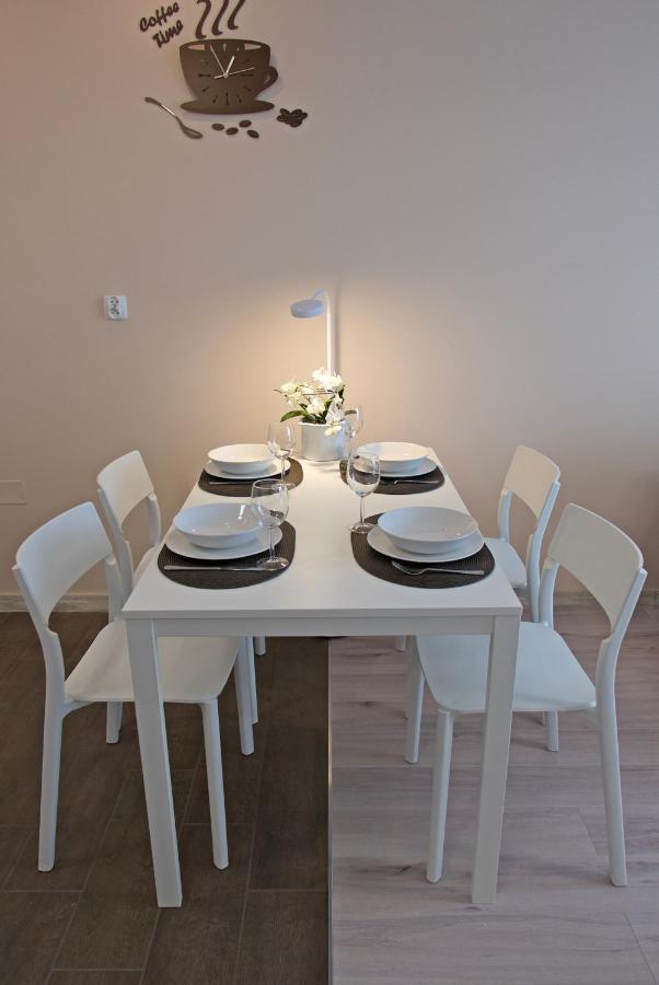 Storczyk & Szampanski Apartamenty Blizej Morza Kołobrzeg Exterior foto